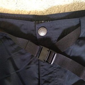 *2 DAY SALE! * Columbia zip-off nylon hiking pants